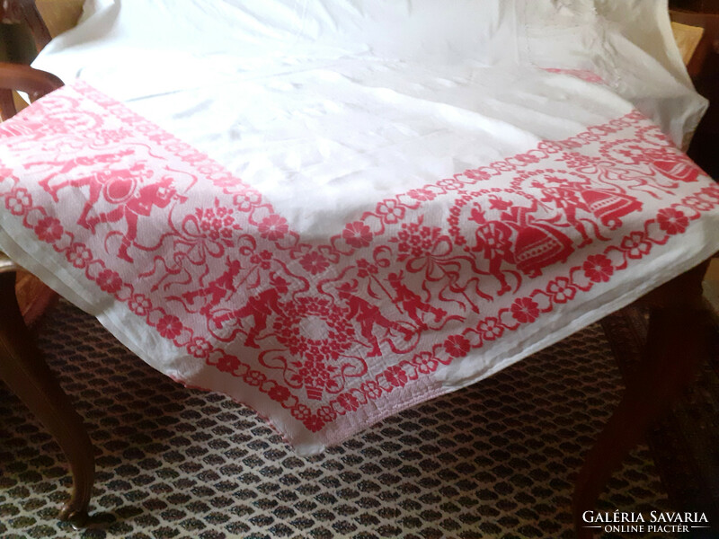 Linen damask woven tablecloth, tablecloth. 150X126 cm