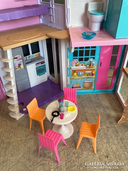 Mattel Barbie FXG57 Malibu összecsukható tengerparti álomház