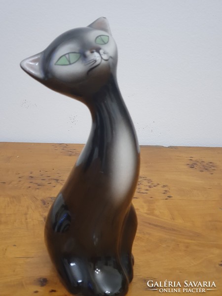 Gránit Kispest macska figura