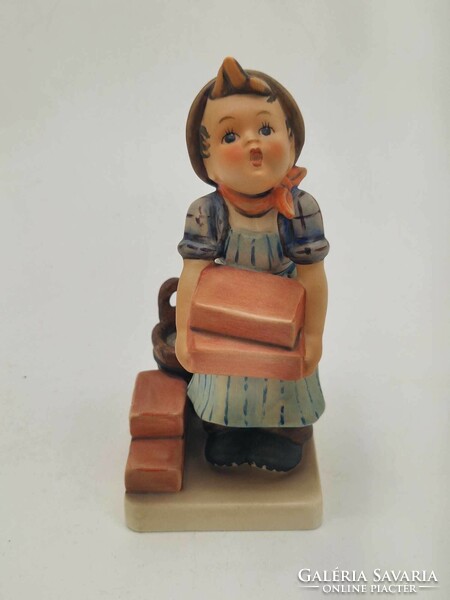 Hummel figura 305 TMK5 The Builder Kőműves kisfiú 14cm