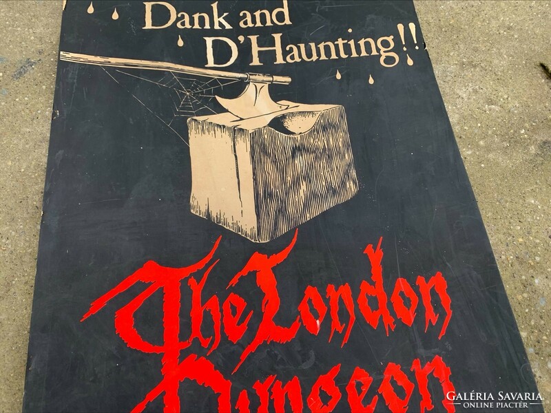 The London Dungeon horror/kísértet plakát 1970-es évek, 67 x 51 cm. “Sötét, nyirkos és kísérteties”