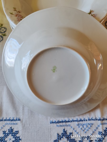 12 db-os Zsolnay porcelán lila barackvirág mintás tányér