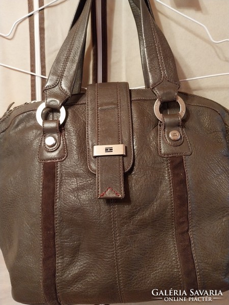 Original tommy hilfiger, brown leather bag