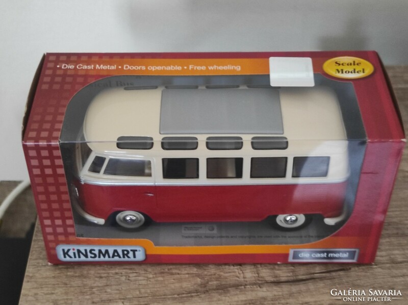 New kinsmart scale volkswagen bus 1962 for collectors