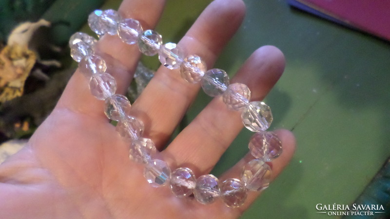 56 Cm, aurora borealis light, crystal pearl necklace.