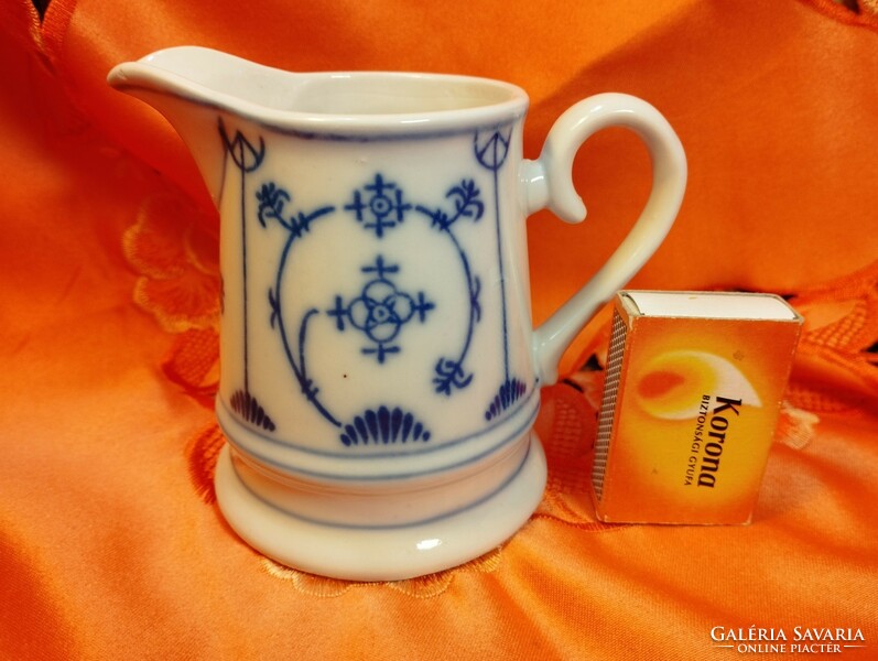 Immortelle patterned porcelain milk and cream spout for replacement