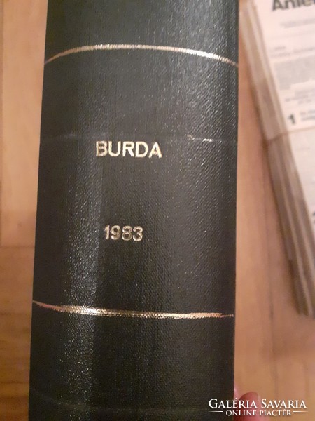 Burda 1983/1-11 nicely bound together + attachments
