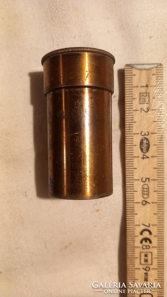 Accessory of an old optical (microscope?) device, yen