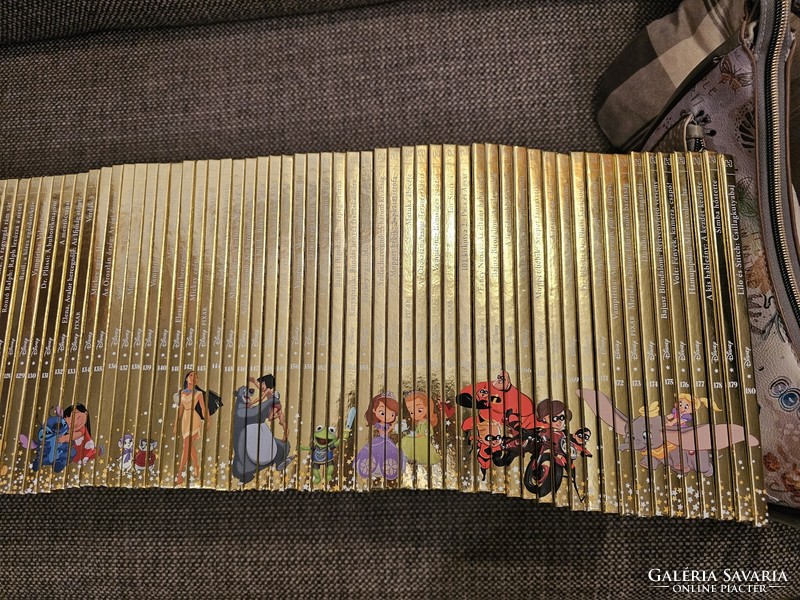 Disney gold series 1-180 - rare like this in one!