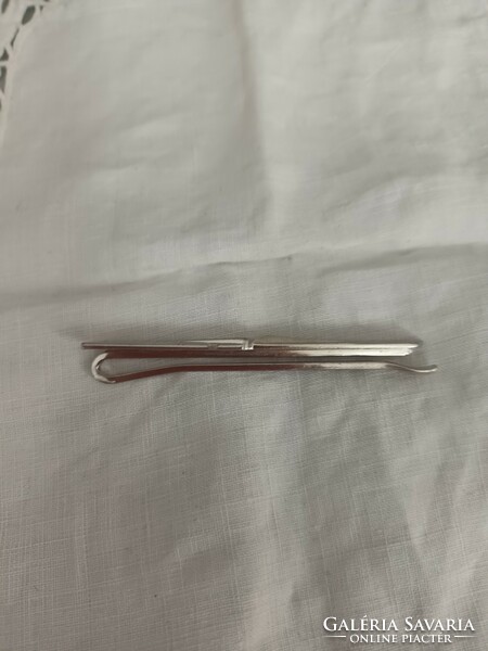 Vintage silver tie clip for sale, tie pin. In beautiful condition!