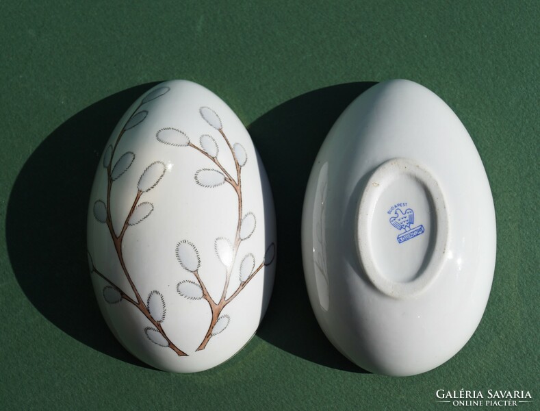Aquincum porcelán tojás forma bonbonier Húsvéti barkaág dekorral