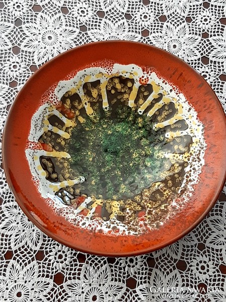Retro iparművészeti kerámia tányér gyönyörű színvilággal  27 cm jelzett darab