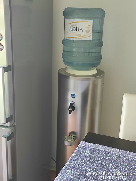 Faultless stainless steel water dispenser with automatic water balloon (made in Germany)