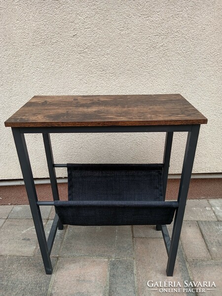 Modern newspaper table negotiable