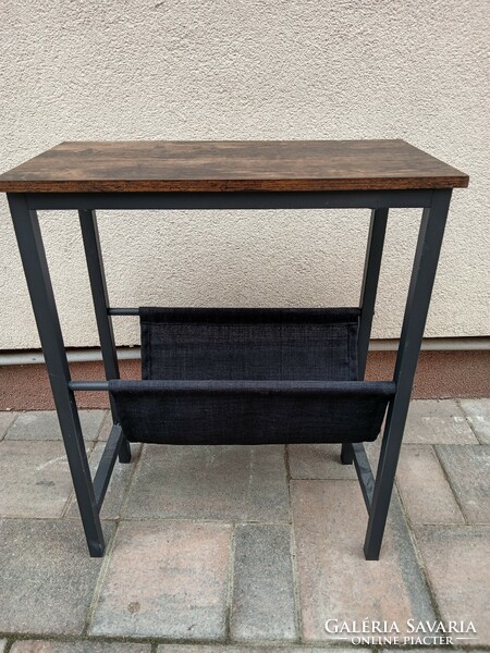 Modern newspaper table negotiable