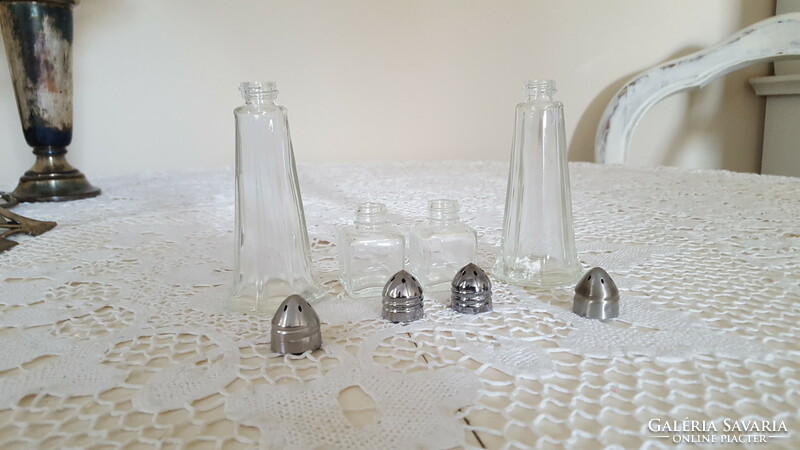 Üveg,asztali só-borssszóró készlet