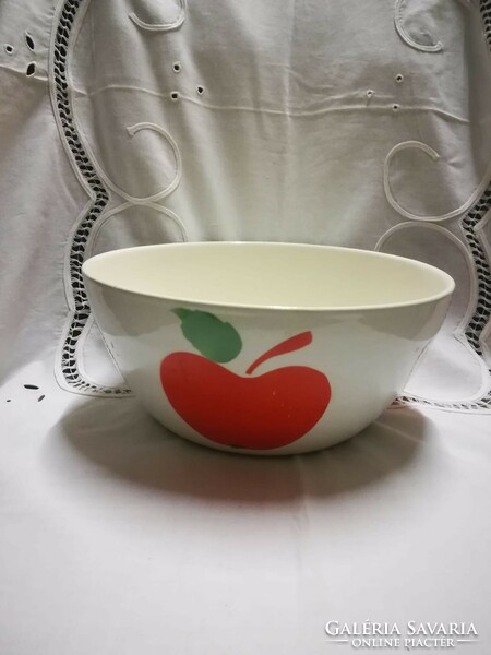 Kispest granite bowl with apple pattern