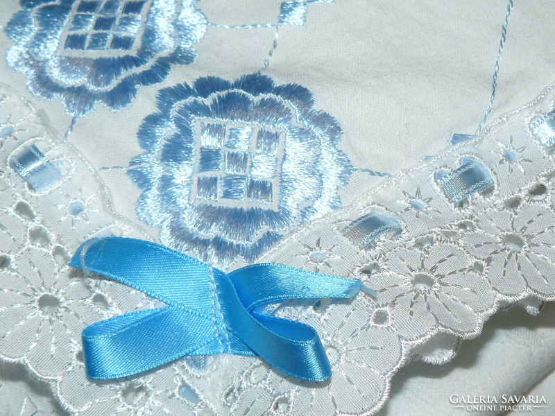Charming floral madeira lace pillowcase