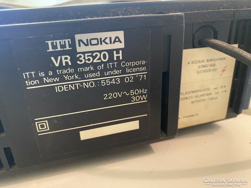 Vhs tape recorder - here nokia vr3520h