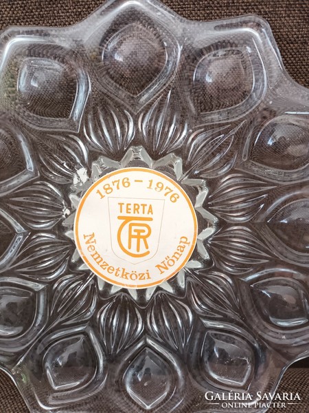 TERTA Nemzetközi Nőnap üveg kínáló tál, asztalközép