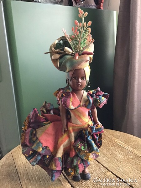 Régi baba Chiquita Doll Nassau jelzéssel