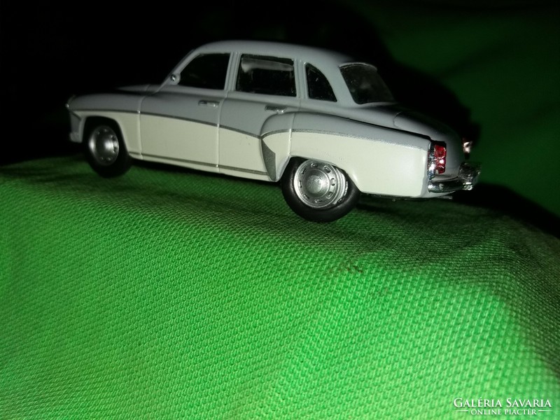 Wartburg 311 camping metal model car 1:43 in good condition according to the pictures