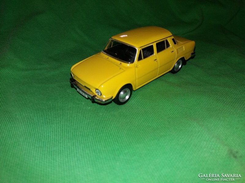 SKODA - 100 fém modellautó 1:43 szép állapotban a képek szerint