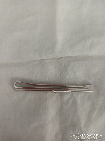 Vintage silver tie clip for sale, tie pin. In beautiful condition!