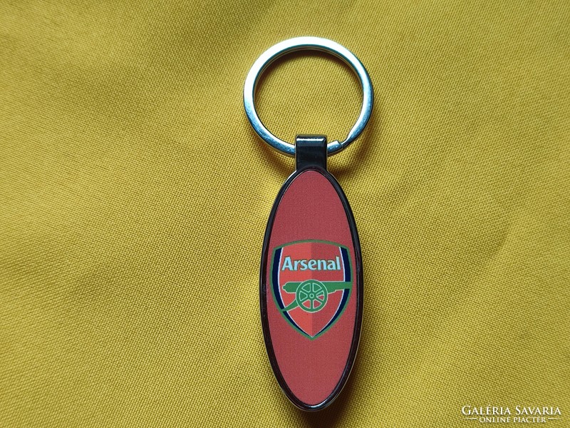 Arsenal beer breaker metal keychain