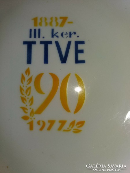 Régi futball relikvia III.ker TTVE 1887 -1977 90 év Hollóházi porcelán jubileumi emlék fali tál dísz