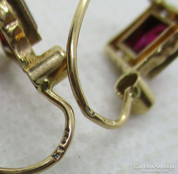 Beautiful antique art deco 14kt gold earrings no. With rubies