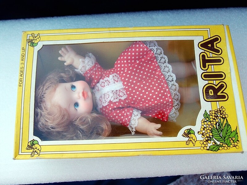 Symptomatic vintage doll