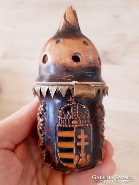 Old Hungarian coat of arms ceramic pipe