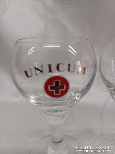 Zwack talpas Unicumos pohár4 cl hitelesítéssel