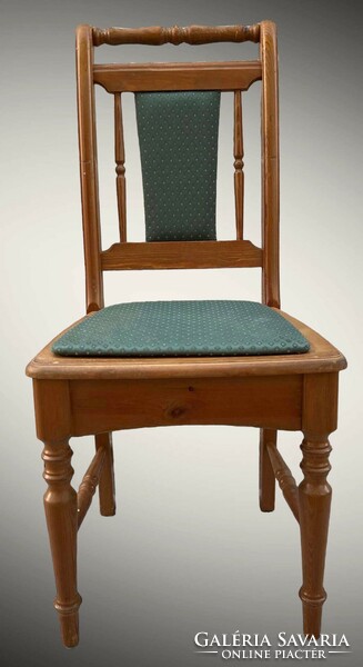 6 db  rusztikus szék, 2 karfás és 4 sima
