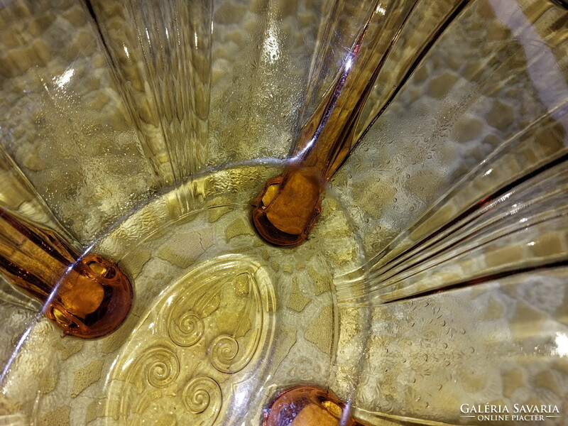 Beautiful amber-colored, special, thick glass centerpiece, offerer, fruit holder