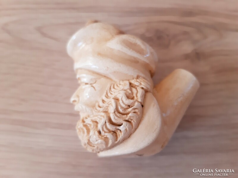 Old maharaja head pumice pipe