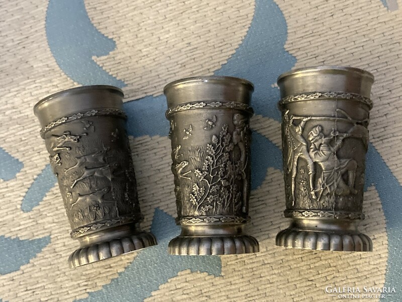 Sks design, richly decorated tin cups (3 pcs.)