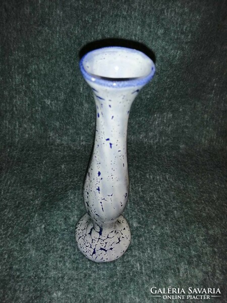 Ceramic single-strand vase 22 cm (a11)