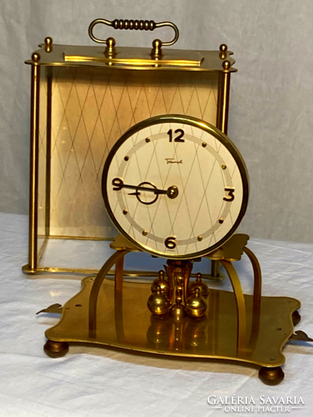 Triumph table clock