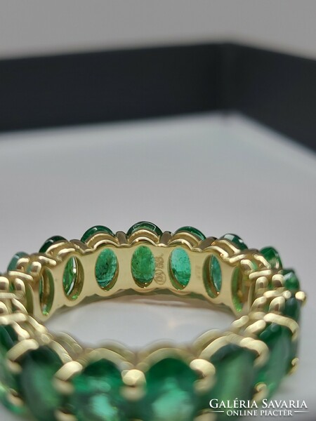 (7.2Ct) eternity emerald ring / memory ring