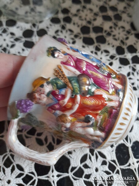 Capodimonte cup with embossed pattern, collector's item