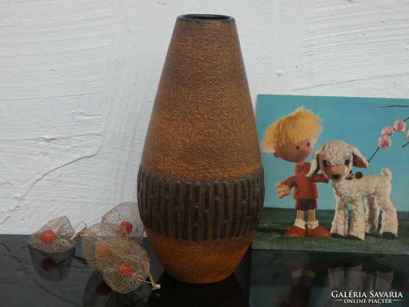 Veb haldensleben brown East German ceramic vase (ddr) with form number 3102-a 1970