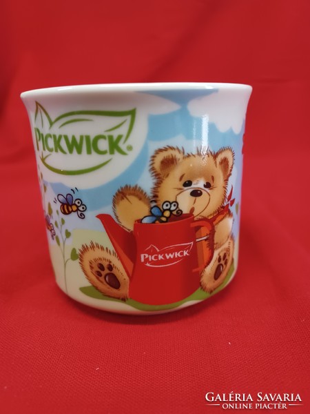 Pickwick bear children's mug