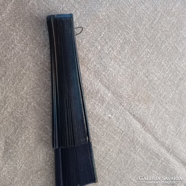 Chinese fan, 22 cm long