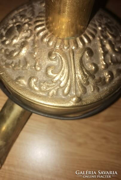 Lion brass floor lamp in perfect new condition