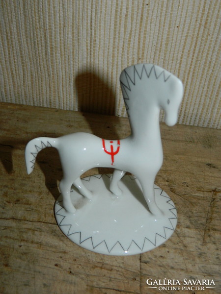 Aquincum art deco horse