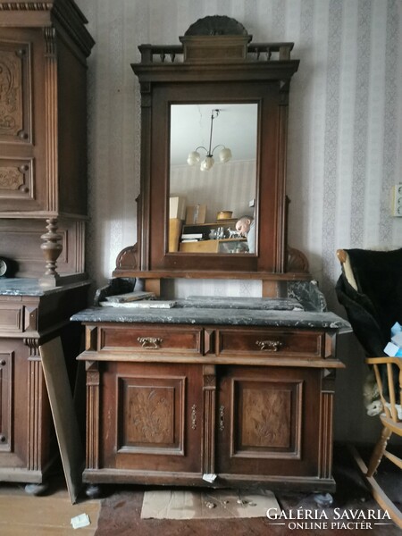 Pewter mirror cabinet (sideboard)