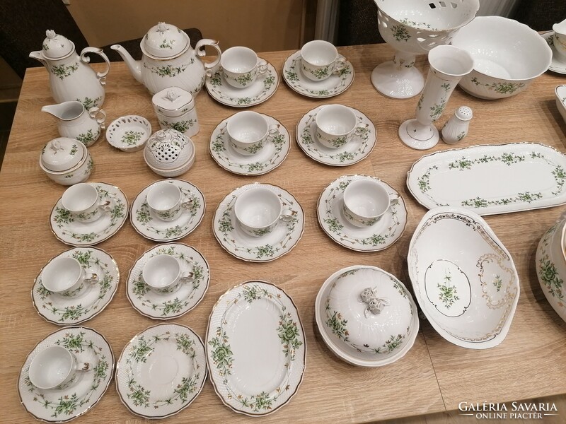 Erika porcelain set from Hollóháza