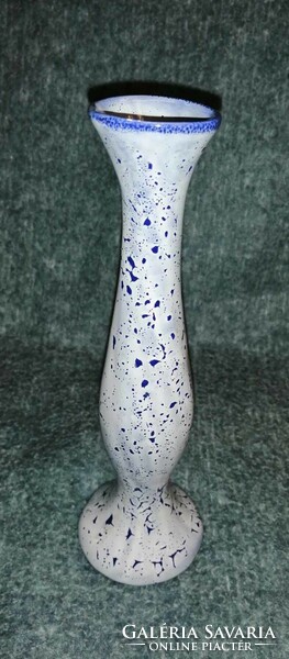 Ceramic single-strand vase 22 cm (a11)